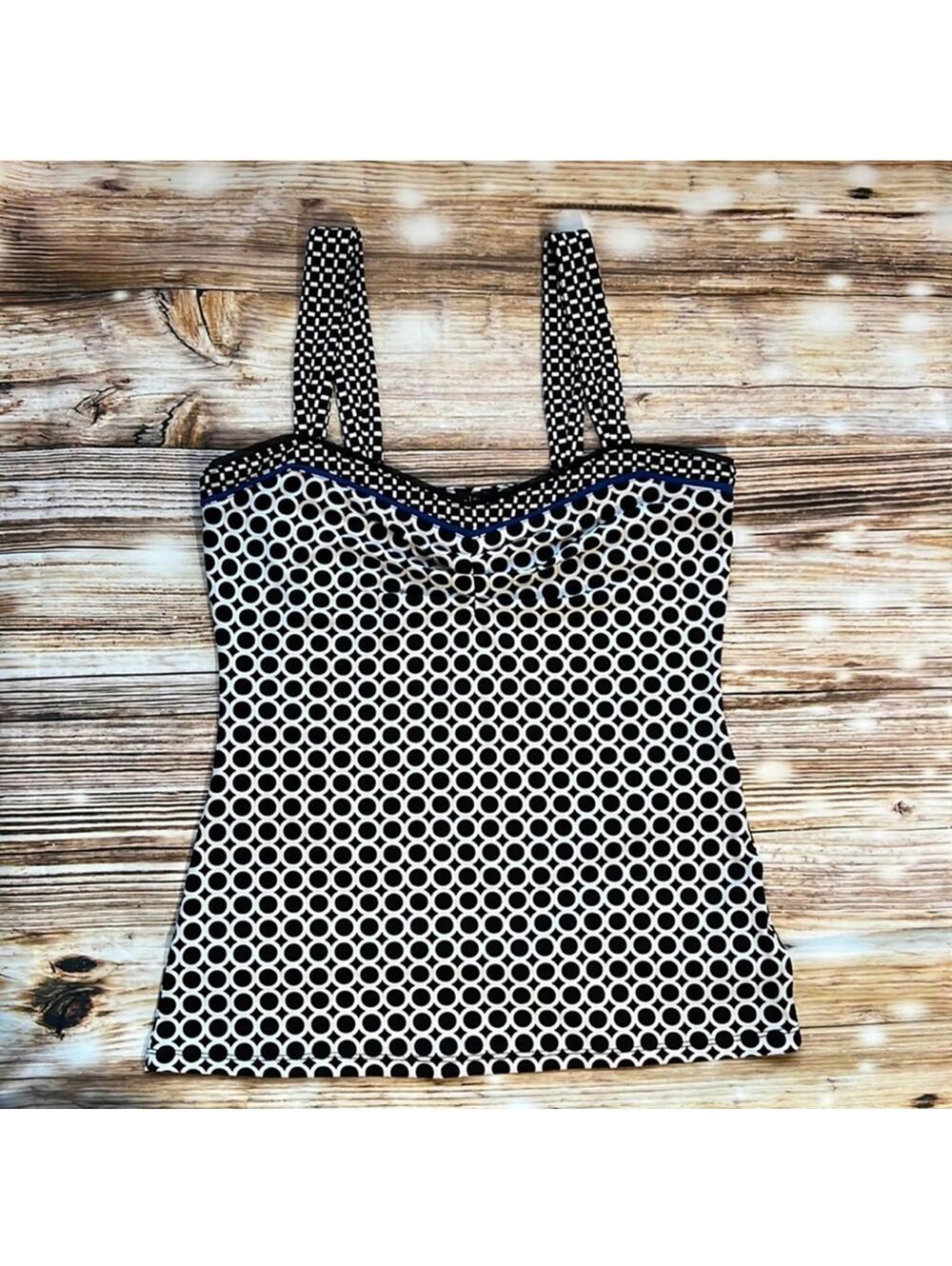 💚 White House Black Market Tank Camisole
